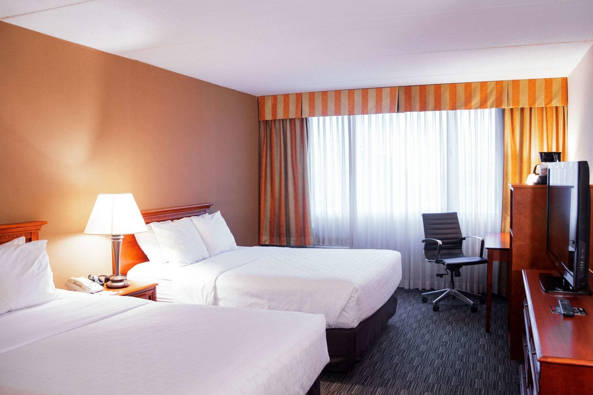 Clarion Hotel & Convention Center Joliet Dış mekan fotoğraf